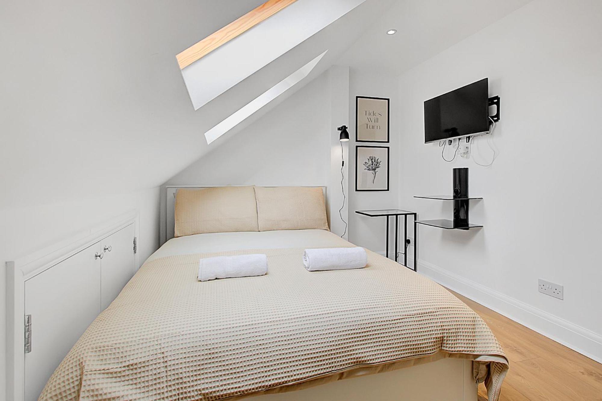 Quality Apartments Close To Tube 헨던 외부 사진