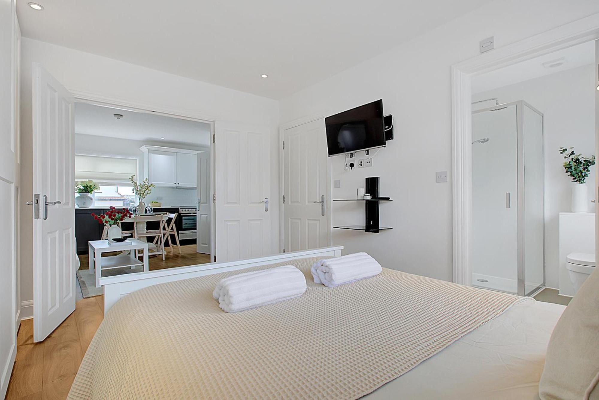 Quality Apartments Close To Tube 헨던 외부 사진
